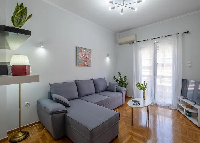 Lovely And Modern 3Bd Apartment Close To Ampelokipoi Metro