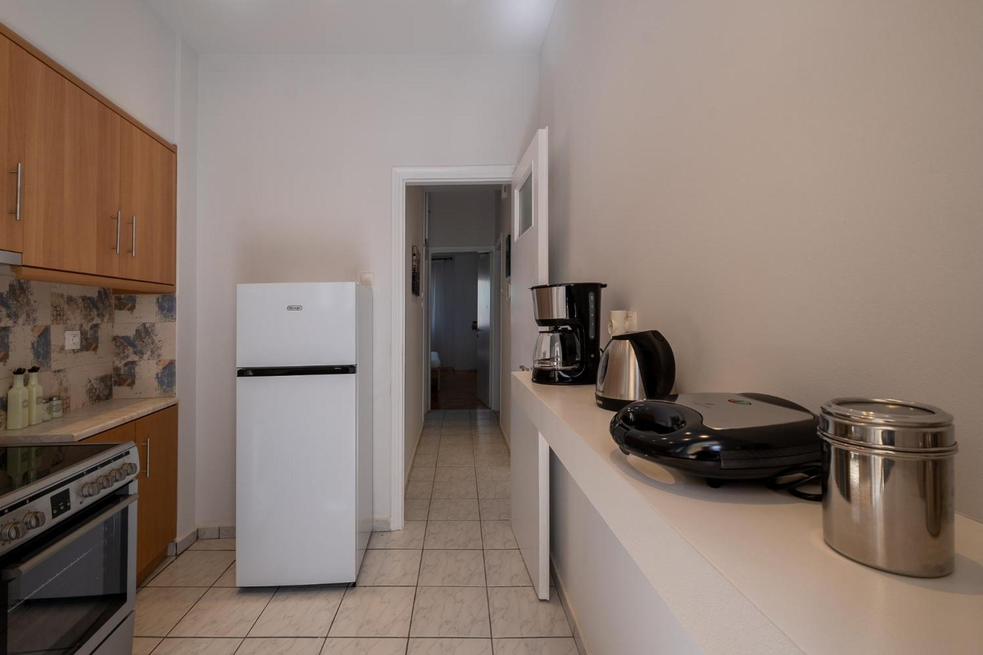 Lovely And Modern 3bd Close To Ampelokipoi Metro *