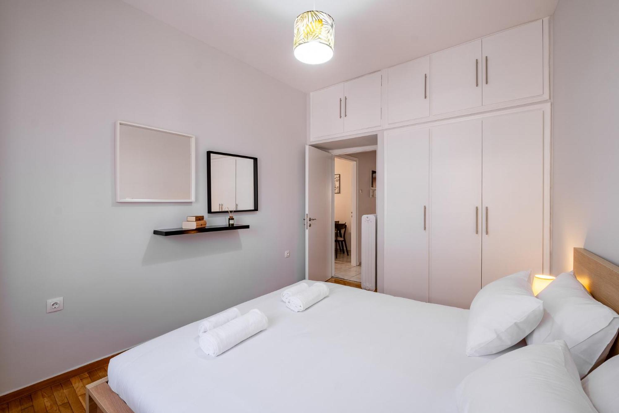 Lovely And Modern 3bd Close To Ampelokipoi Metro Athens